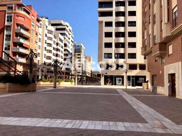 alquiler,venta,inmueble,Murcia,Cartagena - Venta de local en avenida De Europa de 321 m²