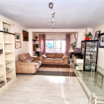 - Piso en venta en calle Villaleal